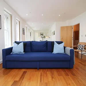 No 2 Under The Clock By Ssw - 2br, Right In The Centre, Sleeps 6 Cardiff